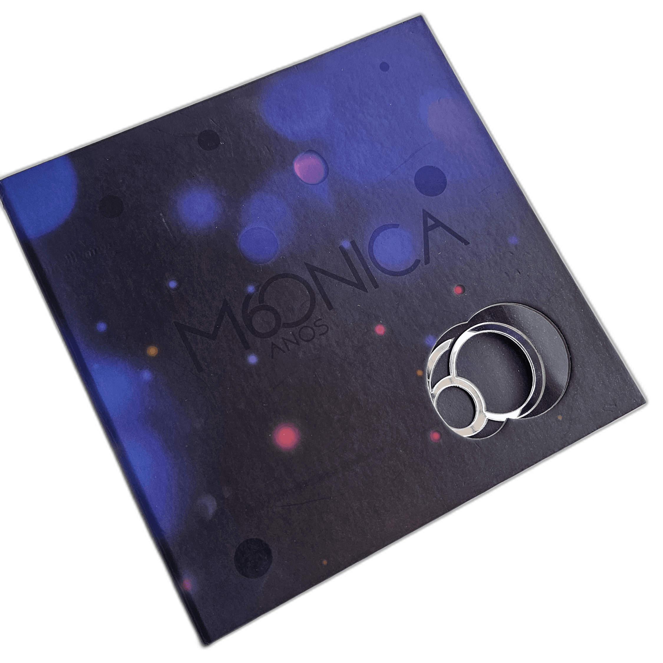 Convite com acabamento premium